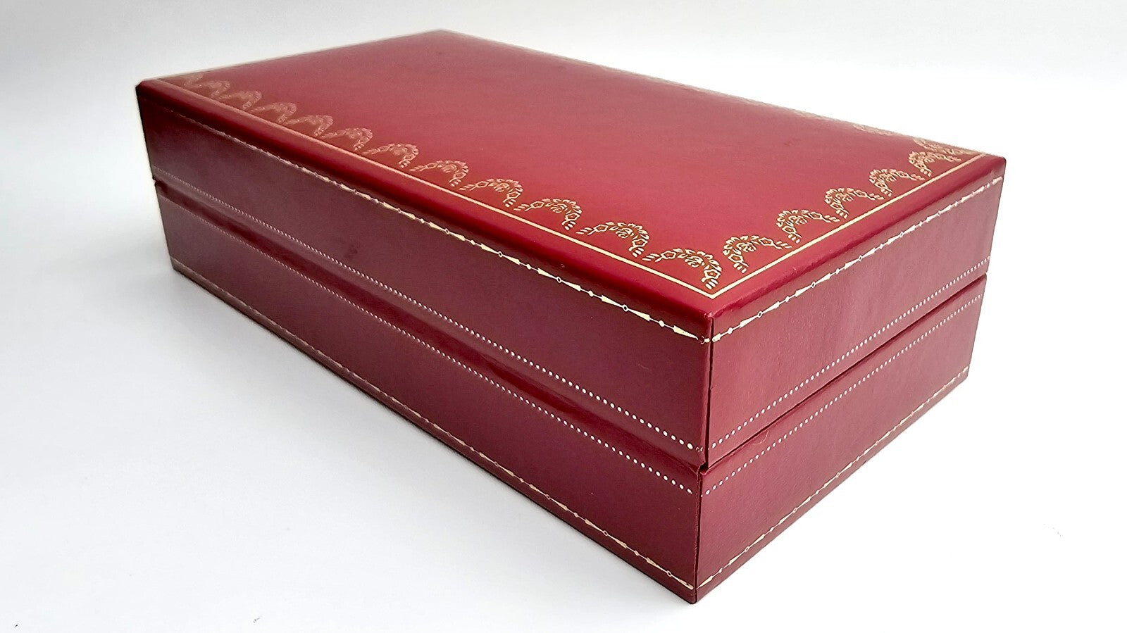 Authentic Cartier Glasses Red Hard Case CO712 6.7"×3.5"×2"