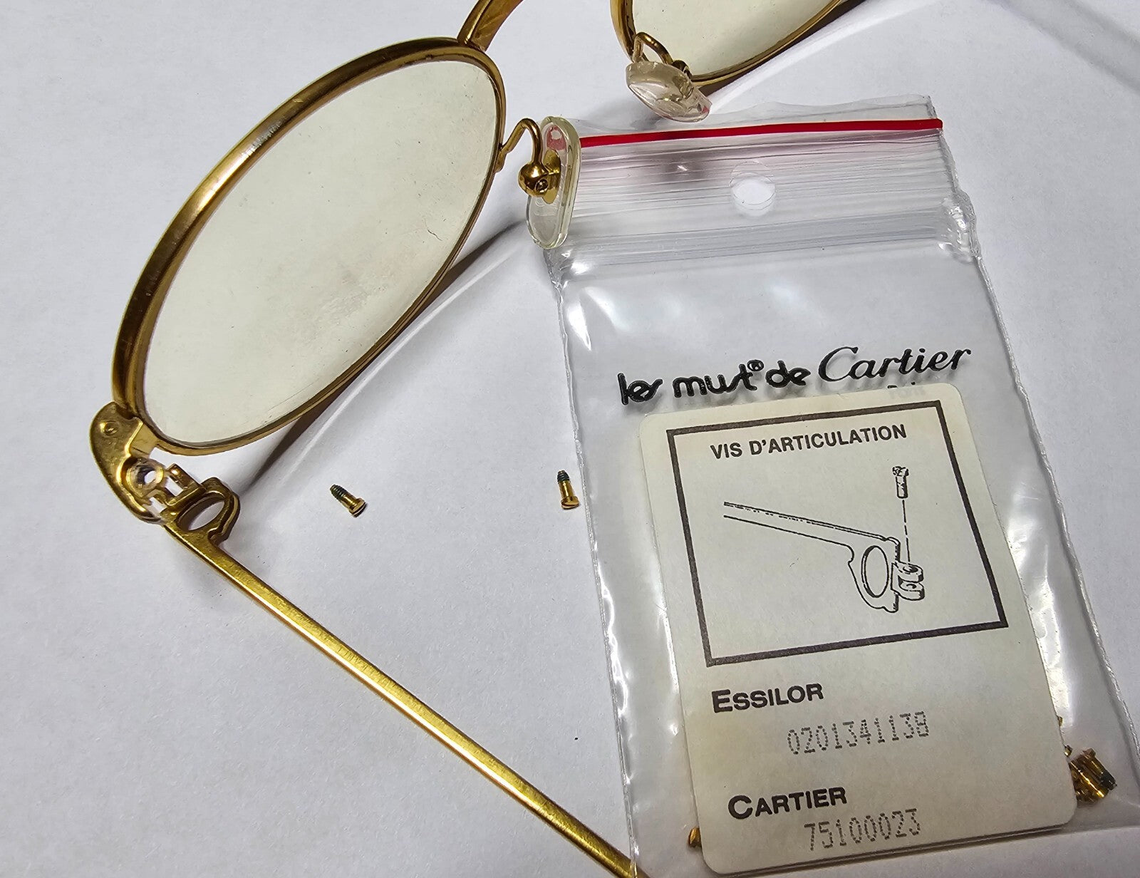 Authentic Cartier Glasses Replacement Screws Gold Silver Pair + Free Screwdriver