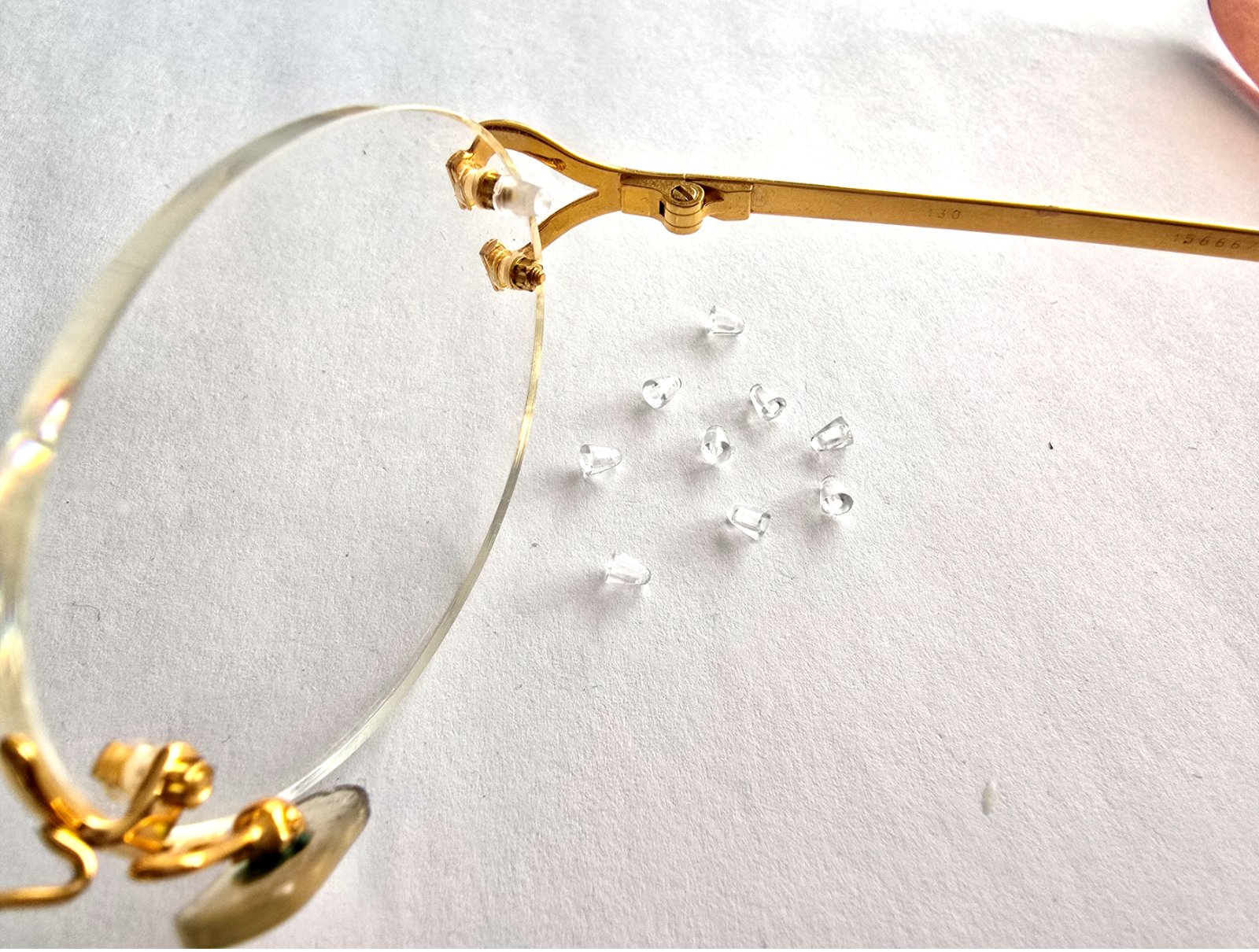 New Silicone Screw Caps for Glasses & Rimless Frames 15 Pieces